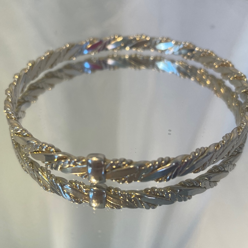 AVON Vintage Gold and Silver Twisted Bracelet signed 8”